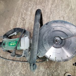 DISQUEUSE HITACHI CM 12 Y